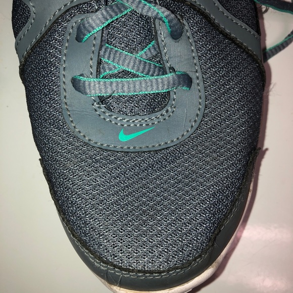 Nike Revolution 2 Sneakers Gray, Blue, Pink Swoosh Size 10 - Picture 12 of 12
